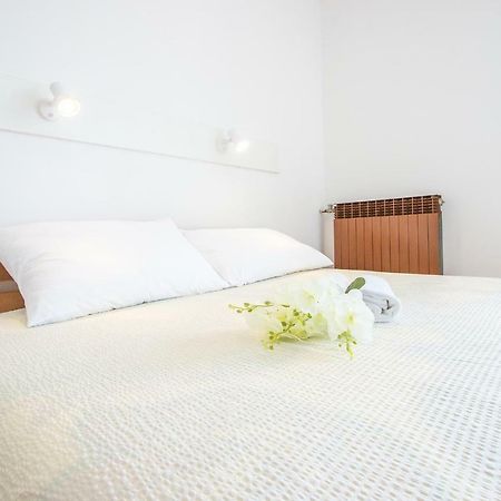 Hotel Pansion Oliva Krnica Esterno foto