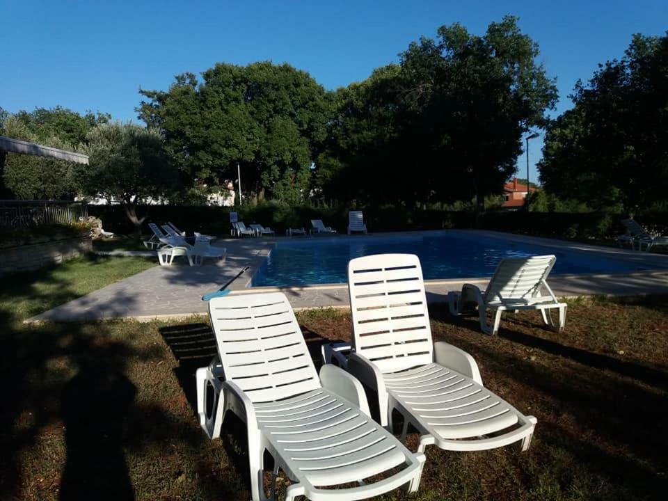 Hotel Pansion Oliva Krnica Esterno foto